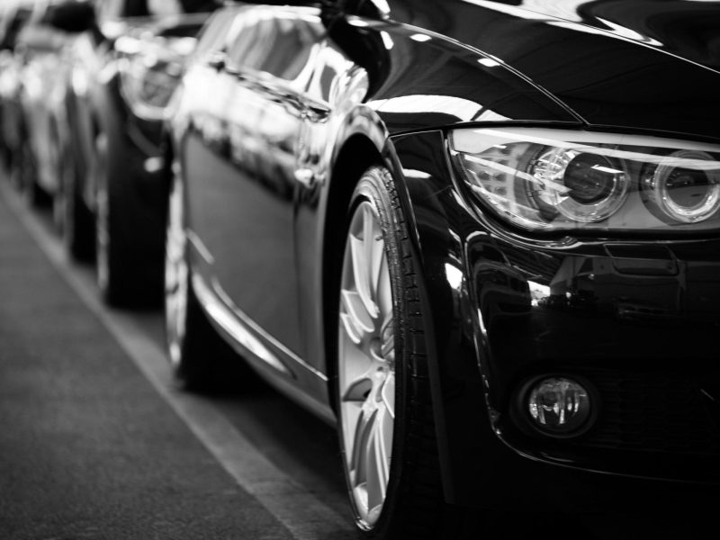 What are the main components of a car’s suspension system?