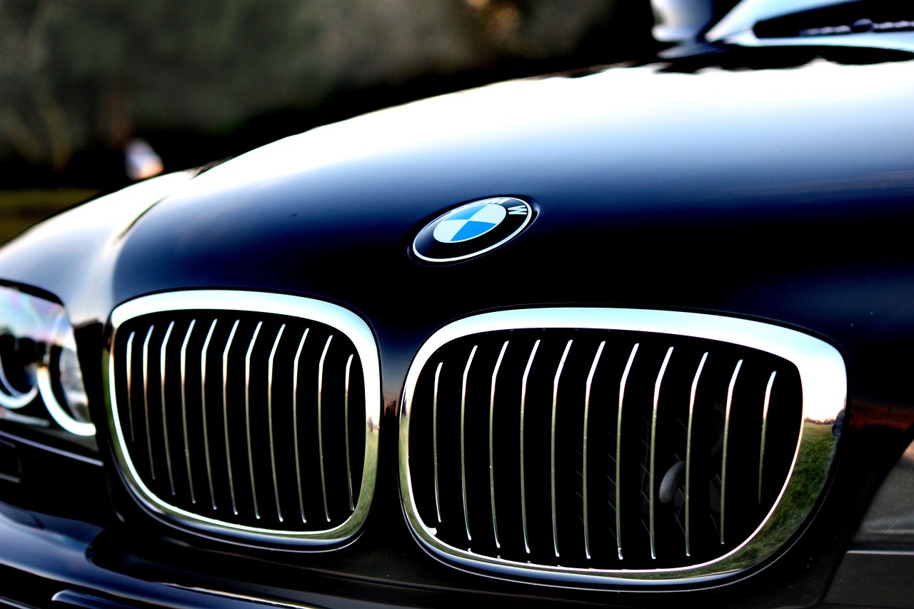 Learn about the benefits of car window tint in Peterborough